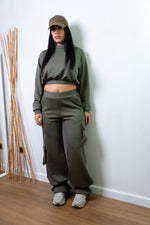 Carica immagine nel visualizzatore della galleria, Maglia Crop Over - AURA ARMY