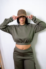 Carica immagine nel visualizzatore della galleria, Maglia Crop Over - AURA ARMY