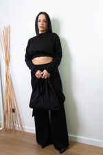 Carica immagine nel visualizzatore della galleria, Maglia Crop Over - AURA NERO